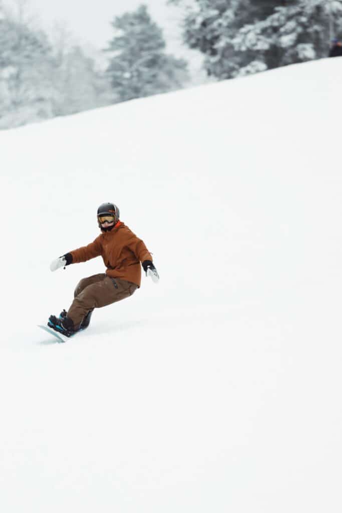 snowboarding vail